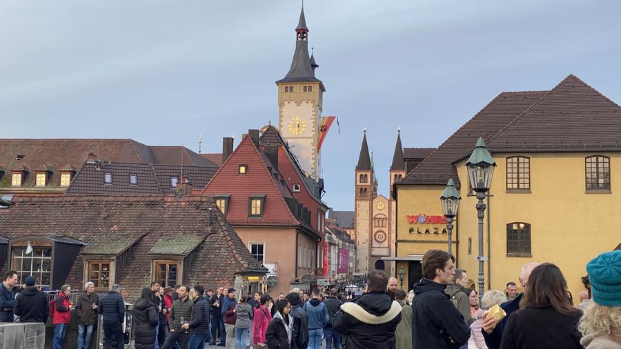 Nici covrigul nu mai e ce-a fost: un „bavarez” în Germania costă un „Grigorescu”!