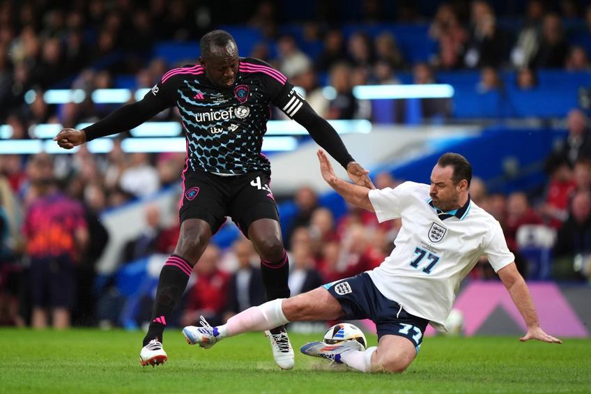 Usain Bolt, în acțiune ieri pe Stamford Bridge / Foto: Imago