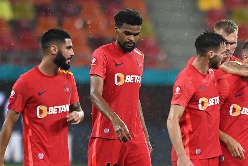 Malcom Edjouma, în centrul imaginii / foto: Imago Images