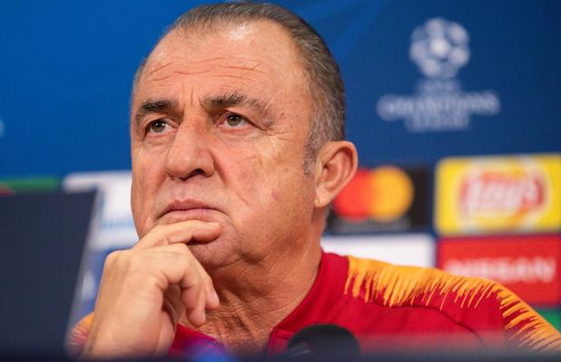 Fotbalistul român îngrozit de Fatih Terim: „Simțeam frică. Mă așteptam să mă răstoarne cu tot cu scaun!”