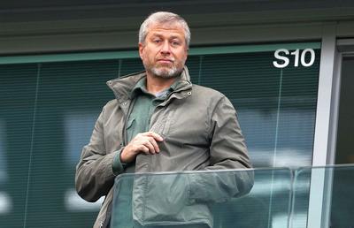 Prima reacție a lui Roman Abramovich la 3 ani după ce a fost forțat să renunțe la Chelsea: „Câinii latră, caravana merge”