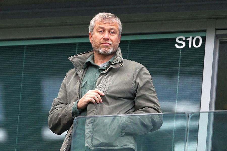 Roman Abramovich a rupt tăcerea la 3 ani după ce a fost forțat să renunțe la Chelsea „Abramovich trebuie să plătească banii pentru Ucraina” » Andriy Shevchenko: „Avem jucători cărora le-au fost bombardate casele!”