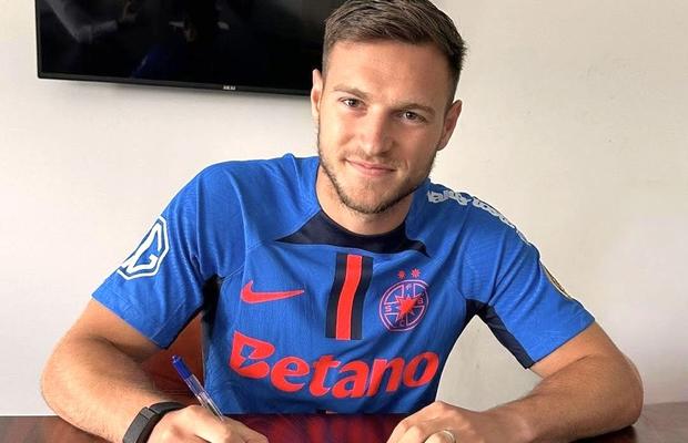 Ce le urează Dennis Politic dinamoviștilor. Noul fotbalist de la FCSB a închis comentariile la postare