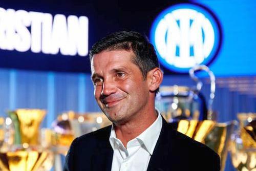 Cristi Chivu, noul antrenor de la Inter