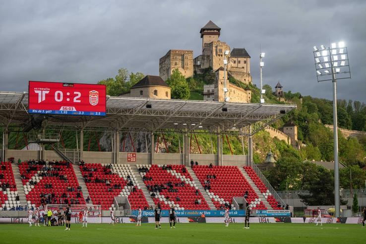 Stadionul din Trencin se află la poalele unui castel / Sursă foto: Imago Images