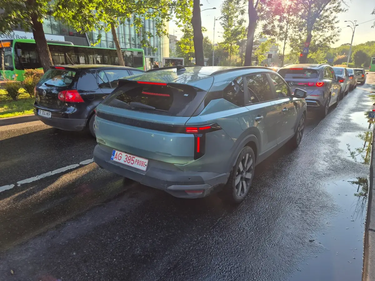 Dacia Striker