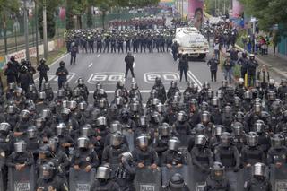 Mobilizare maximă înainte de Cupa Mondială: 100.000 de politiști pe străzi
