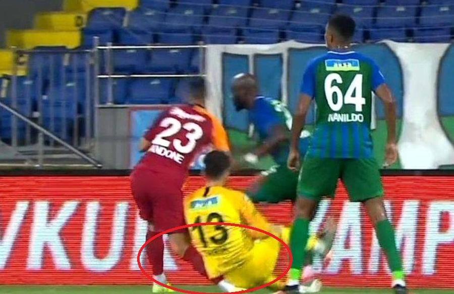 Accidentarea lui Florin Andone în Galatasaray - Rizespor Florin Andone, operat la genunchiul drept la Istanbul! Nu mai joacă în 2020!