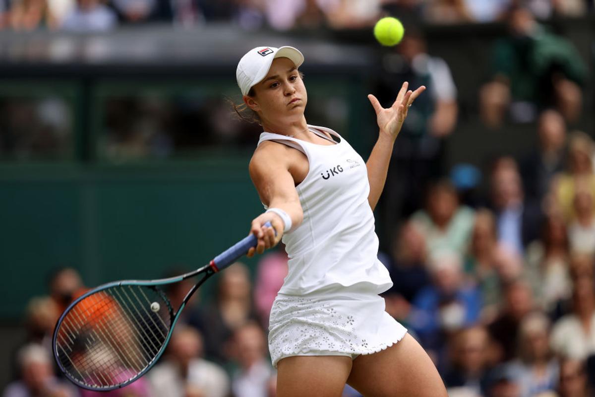 Lacrimi după finala de la Wimbledon! Ambele jucătoare au izbucnit în plâns