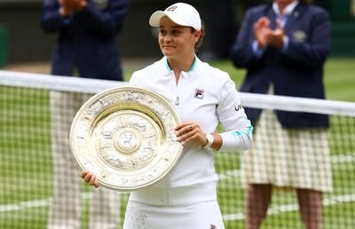 Ashleigh Barty - Karolina Pliskova 6-3, 6-7, 6-3 » Barty e noua campioană de la Wimbledon! Premieră după 9 ani + Mesajul Simonei Halep imediat după finală