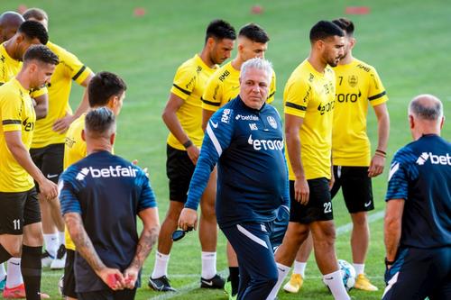 Marius Șumudică și CFR Cluj atacă grupele europene // foto: Imago