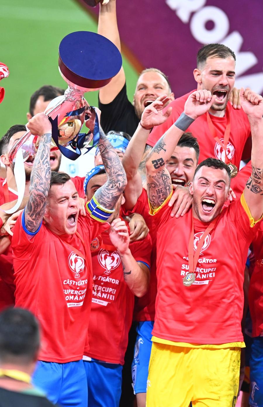 Supercupa 2021, unul dintre cele trei trofee cucerite de Craiova în epoca Rotaru Mike, ai chef de fotbal?
