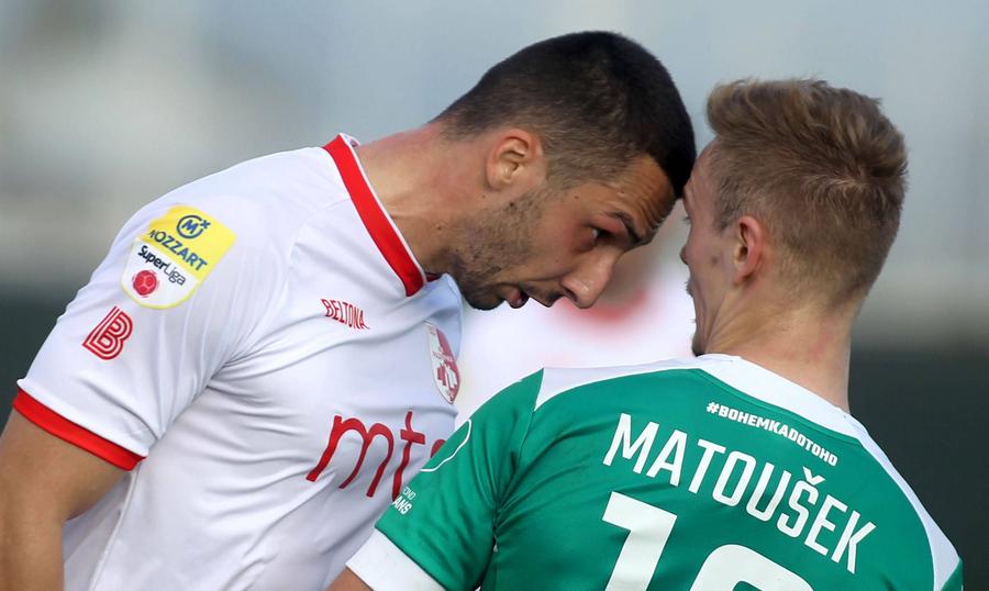 Stefan Marjanovic, în stânga / FOTO: Imago Primele două mutări pregătite de Dinamo după deblocarea transferurilor