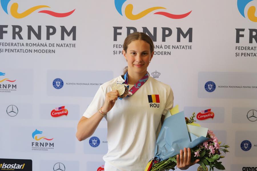 Daria-Măriuca Șilișteanu FOTO FRNPM FANTASTICĂ! Daria Șilișteanu e campioană europeană de juniori la 50 metri spate » Nou record național