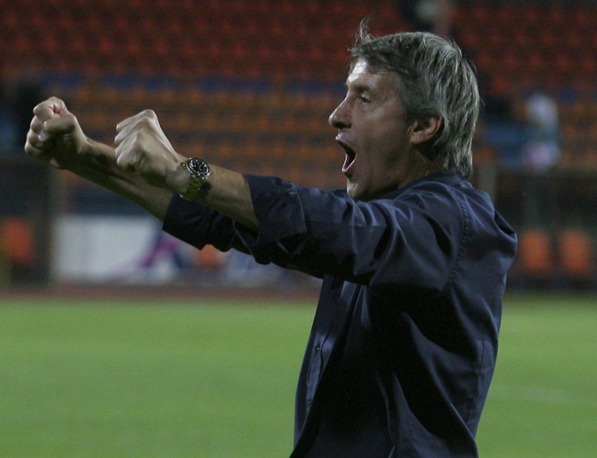 Portretul noului antrenor de la Rapid: 4 trofee, o mare bilă neagră + cum l-a umilit pe Becali: „M-a jignit în ultimul hal!”