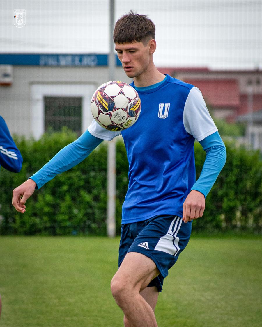 Variantă-surpriză pregătită de FCU Craiova pentru regula U21 » Decizia aparține FIFA