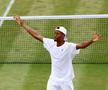 Continuă miracolul la Wimbledon » La prima prezență pe tabloul principal, „geniul” american trece de Tsitsipas și ajunge în „sferturi” + în octombrie era analist TV și vorbea despre Halep