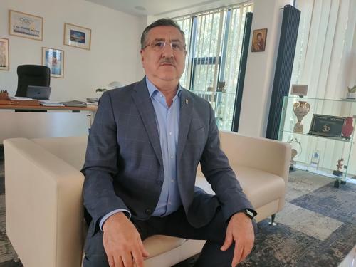 George Boroi în biroul său de la COSR FOTO Luminița Paul