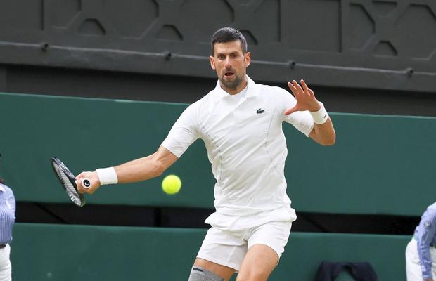 Novak Djokovic, calificat fără joc în semifinala de la Wimbledon! „Demonul” s-a retras: „Sunt devastat!”