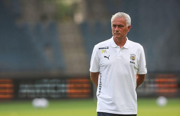 Jose Mourinho atacă UEFA, după debutul oficial pe banca lui Fenerbahce: „Nu pot înțelege!”