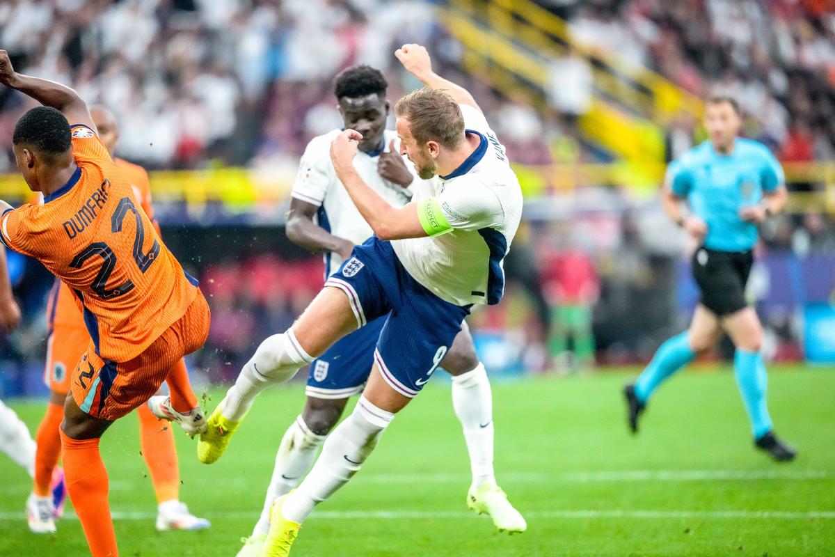 100 de ace pentru titlul visat în Anglia de 21.169 de zile! Suferința perpetuă a căpitanului Harry Kane, care s-a săturat să aștepte primul trofeu din carieră!