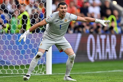 Florin Niță, în timpul partidei cu Olanda din optimile Euro 2024. Sursă foto. Imago