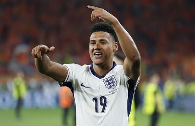 Cine este Ollie Watkins, eroul neașteptat al Angliei » Golgeterul lui Aston Villa a avut o premoniție: „Știți ce i-am spus când am intrat?”