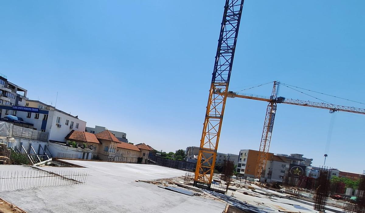 Imagini de pe șantierul velodromului interior de la Craiova, iulie 2025 // foto: GSP