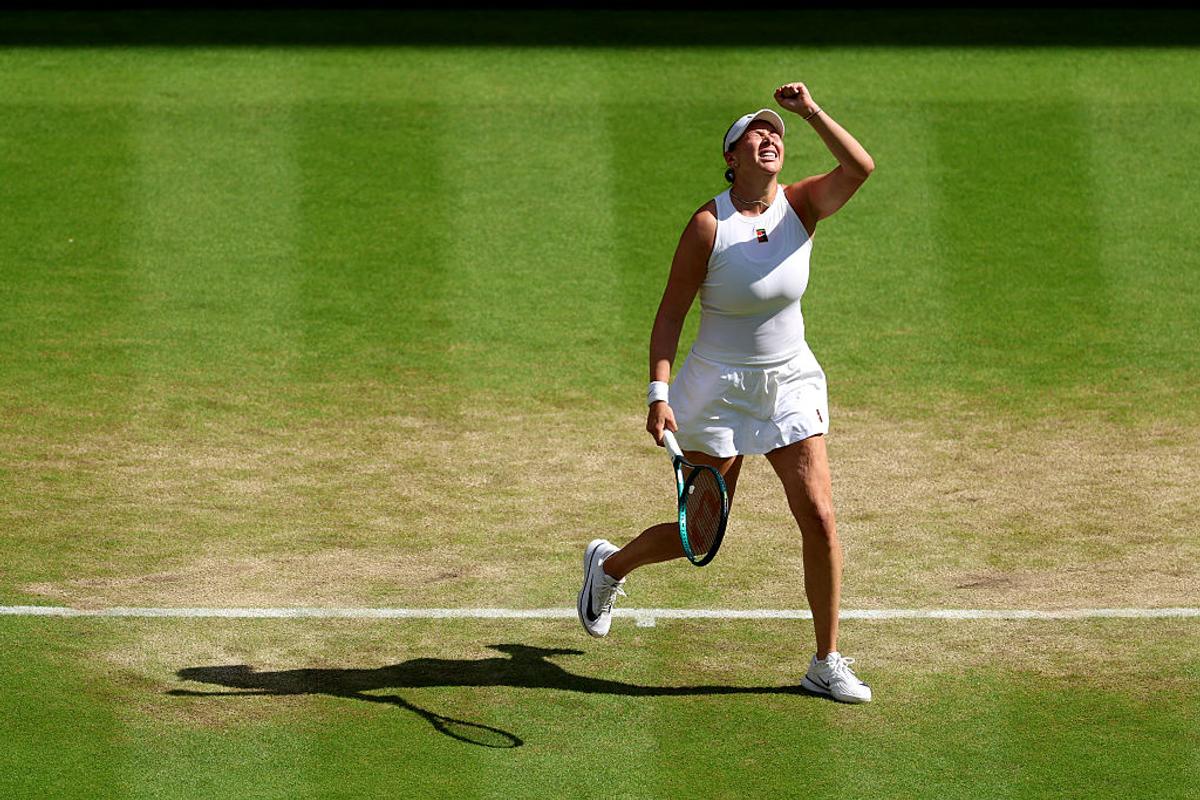 La 21 de ani se retrăsese, apăsată de batjocura din online: „Ai cel mai neatletic corp” » Acum joacă finala la Wimbledon