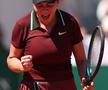 După umilința istorică din finala de la Wimbledon, s-a întors în SUA și s-a dedicat unui alt sport
