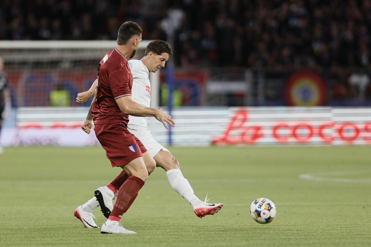 David Miculescu, accidentat în FCSB - Inter d'Escaldes // foto: Cristi Preda (GSP)