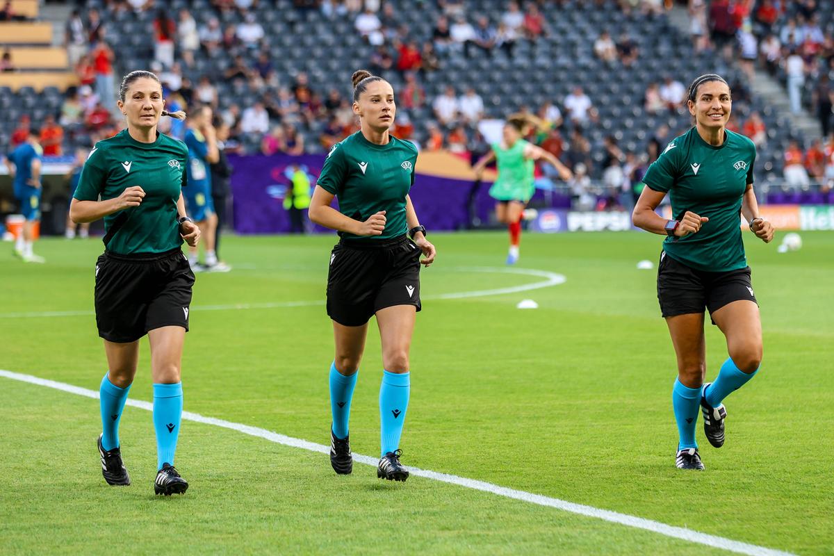Arbitraj românesc de top la EURO 2025! Alina Peșu și Iuliana Demetrescu au fost delegate din nou la meciuri tari
