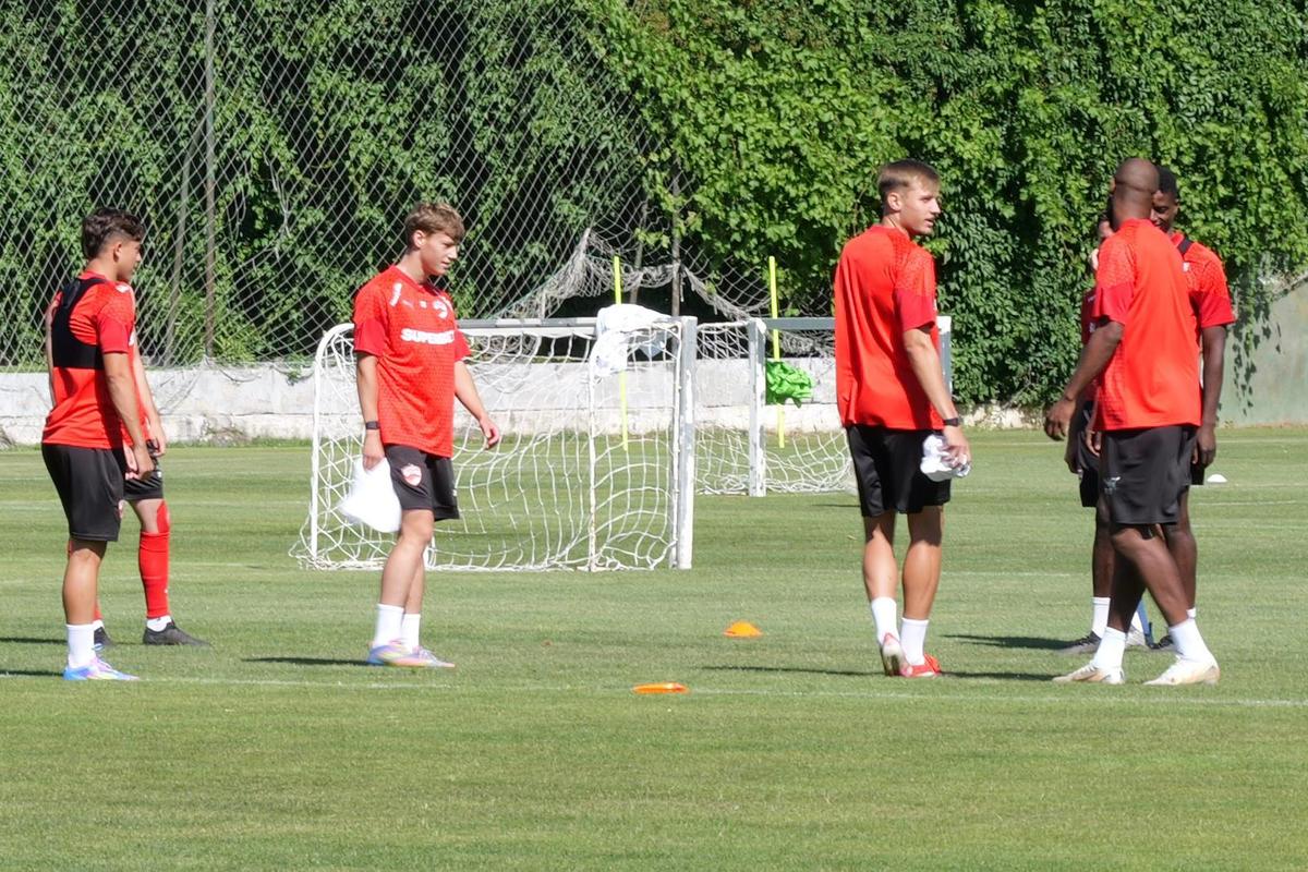 Fost jucător la FCSB și Rapid, în staff-ul lui Dinamo: detalii de ultimă oră de la Săftica » Care este situația jucătorilor accidentați