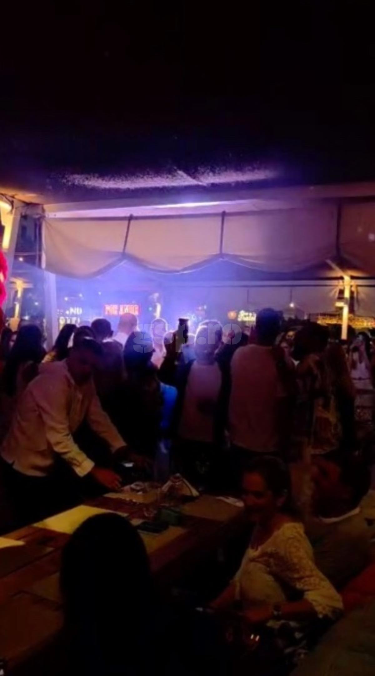 Loredana, show pe masa lui Gică și Ianis Hagi » Petrecere „legendară” joi seara în stațiunea Mamaia! Tot „numărul”, surprins de GSP