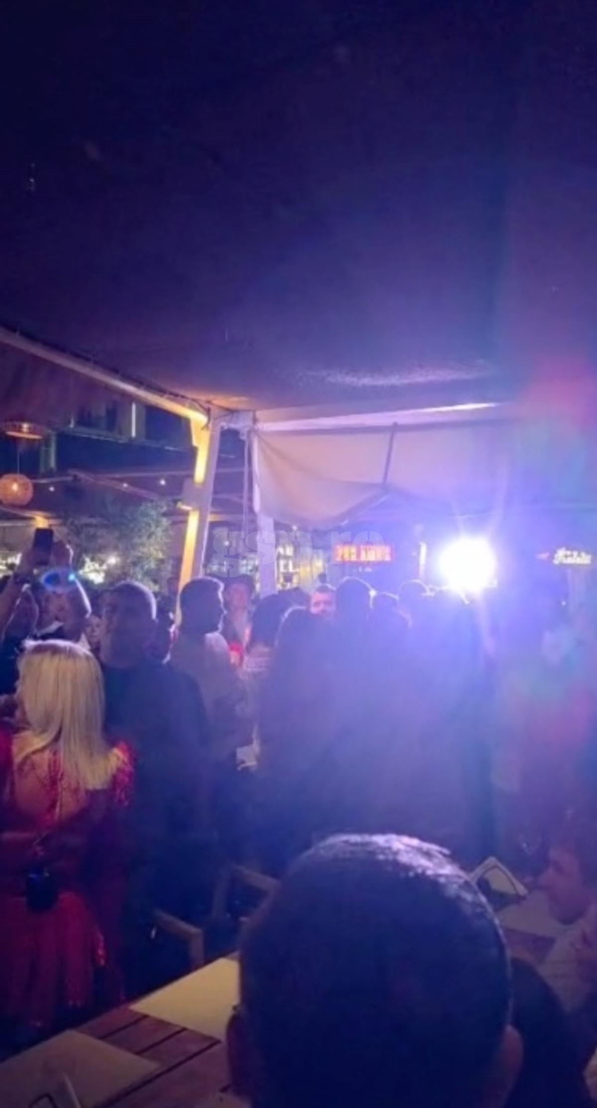 Loredana Groza, show pe mese în fața lui Gică și Ianis Hagi