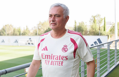 „Ghiciți cine e aici” » Jose Mourinho a ajuns la baza lui Real Madrid și se pregătește pentru noul sezon