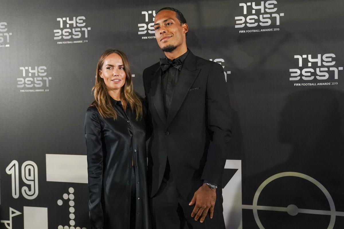 Virgil van Dijk și soția sa, Rike Nooitgedacht, la Wimbledon