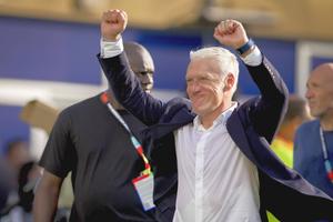 Didier Deschamps a scris istorie în semifinala Franța - Maroc și a dezvăluit marea provocare dintr-un vestiar plin de vedete