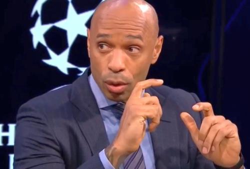 Thierry Henry merge pe mâna Franței pe ultima sută de metri a Mondialului // foto: X