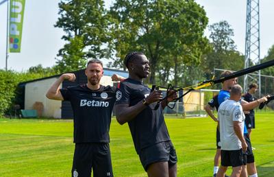 Fotbalistul FCSB-ului s-a lovit în cantonament: „Sper să fiu pregătit pentru meciul cu FC Argeș”