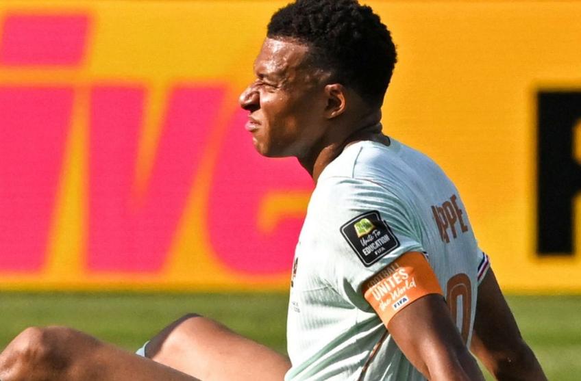 Kylian Mbappe răsuflă ușurat după accidentarea din meciul cu Maroc // foto: X