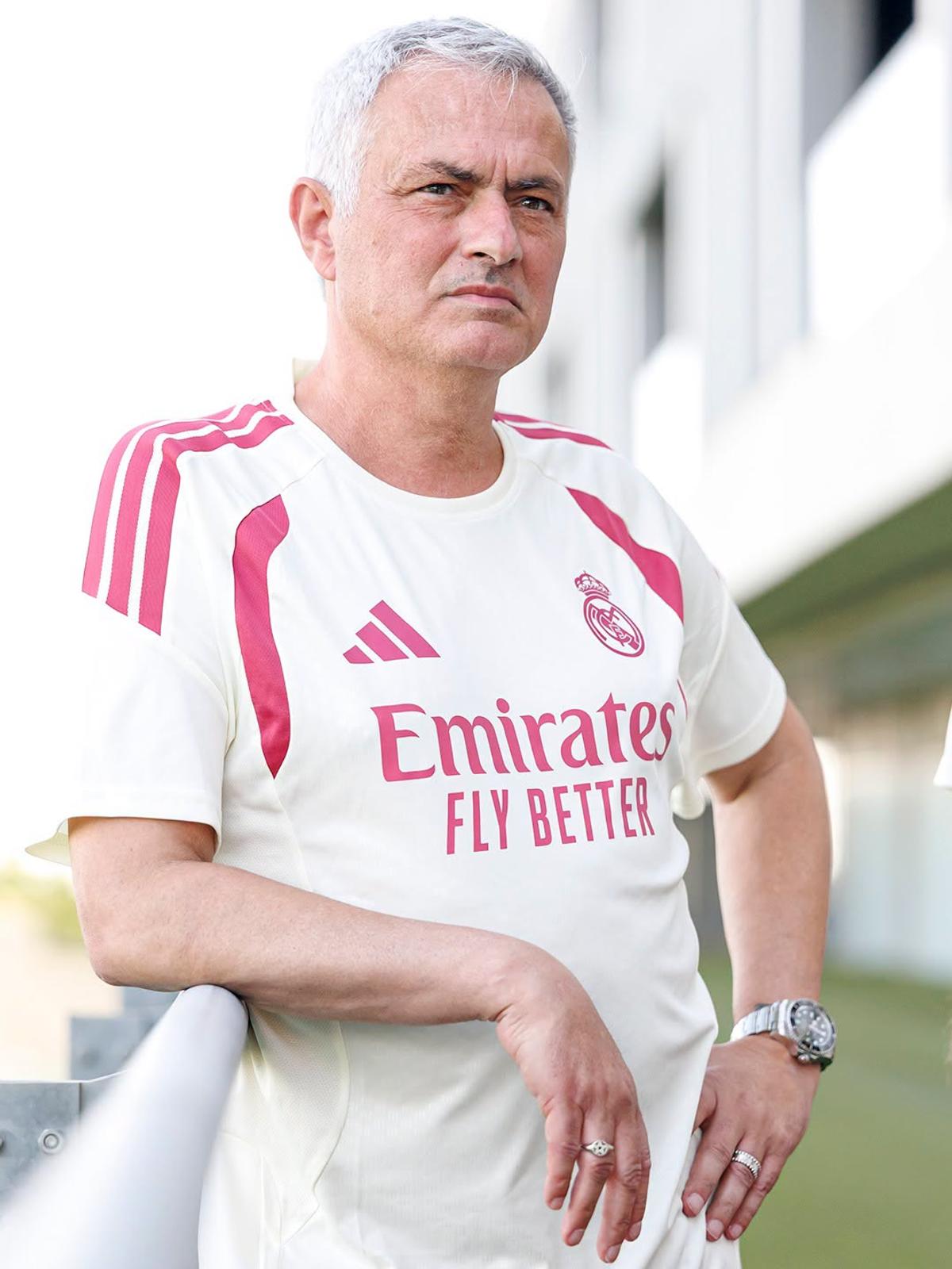 „Ghiciți cine e aici” » Jose Mourinho a ajuns la baza lui Real Madrid și se pregătește pentru noul sezon