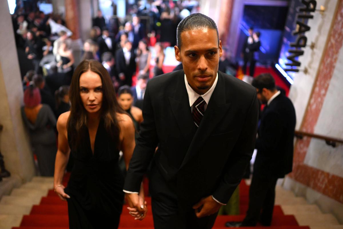 Virgil van Dijk și soția sa, Rike Nooitgedacht, la Wimbledon