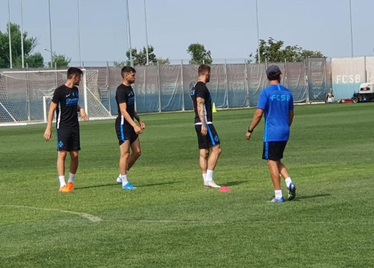 FCSB // VIDEO Absență importantă de la antrenamentul celor de la FCSB! Florin Tănase nu s-a pregătit alături de colegii săi