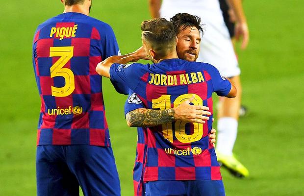 „Să nu fim imbecili!”. Camerele au surprins discursul apăsat al lui Messi în pauza de la Barcelona - Napoli