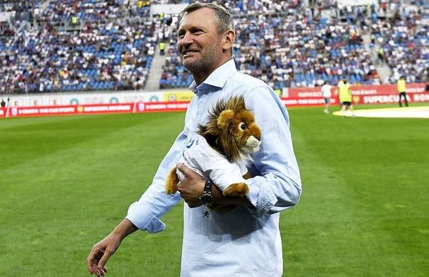 Gică Craioveanu, fără milă în direct la TV, față de cel mai scump fundaș al lumii: „Doamne Maica Domnului, îmi vine să plâng când văd că e căpitan”