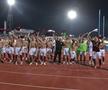 Viralul lunii în Liga 1 » Filmarea care face înconjurul României: ce se întâmpla în mijlocul galeriei rapidiste la Pitești. Peste 5.000 de like-uri!