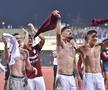 Viralul lunii în Liga 1 » Filmarea care face înconjurul României: ce se întâmpla în mijlocul galeriei rapidiste la Pitești. Peste 5.000 de like-uri!