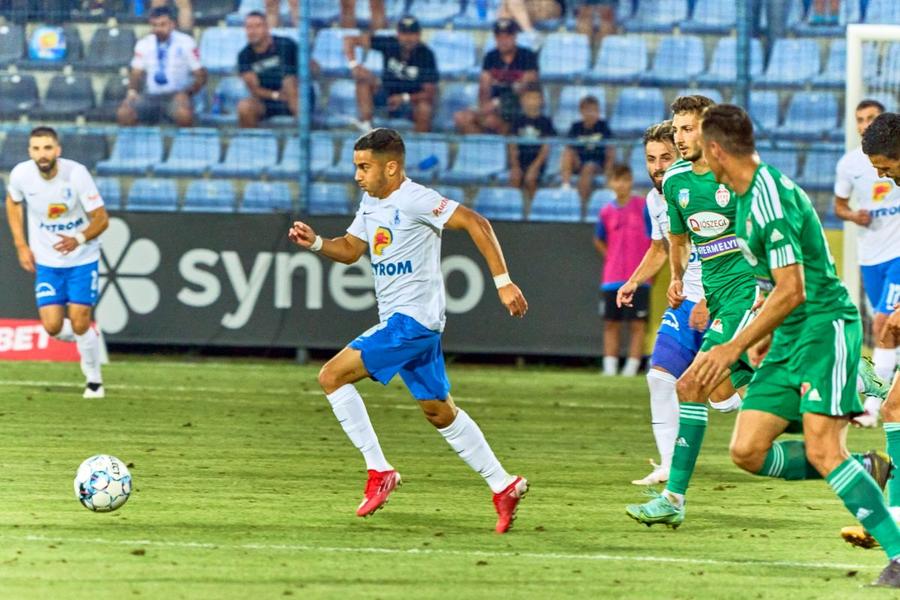 Enes Sali, în acțiune / Sursă foto: farulconstanta.com Fotbalistul din Liga 1 care l-a vrăjit pe Gică Hagi: „Rar găsești ca el!”