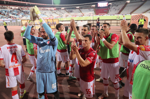 Steaua Roșie Belgrad -CFR Cluj, în play-off-ul Europa League.